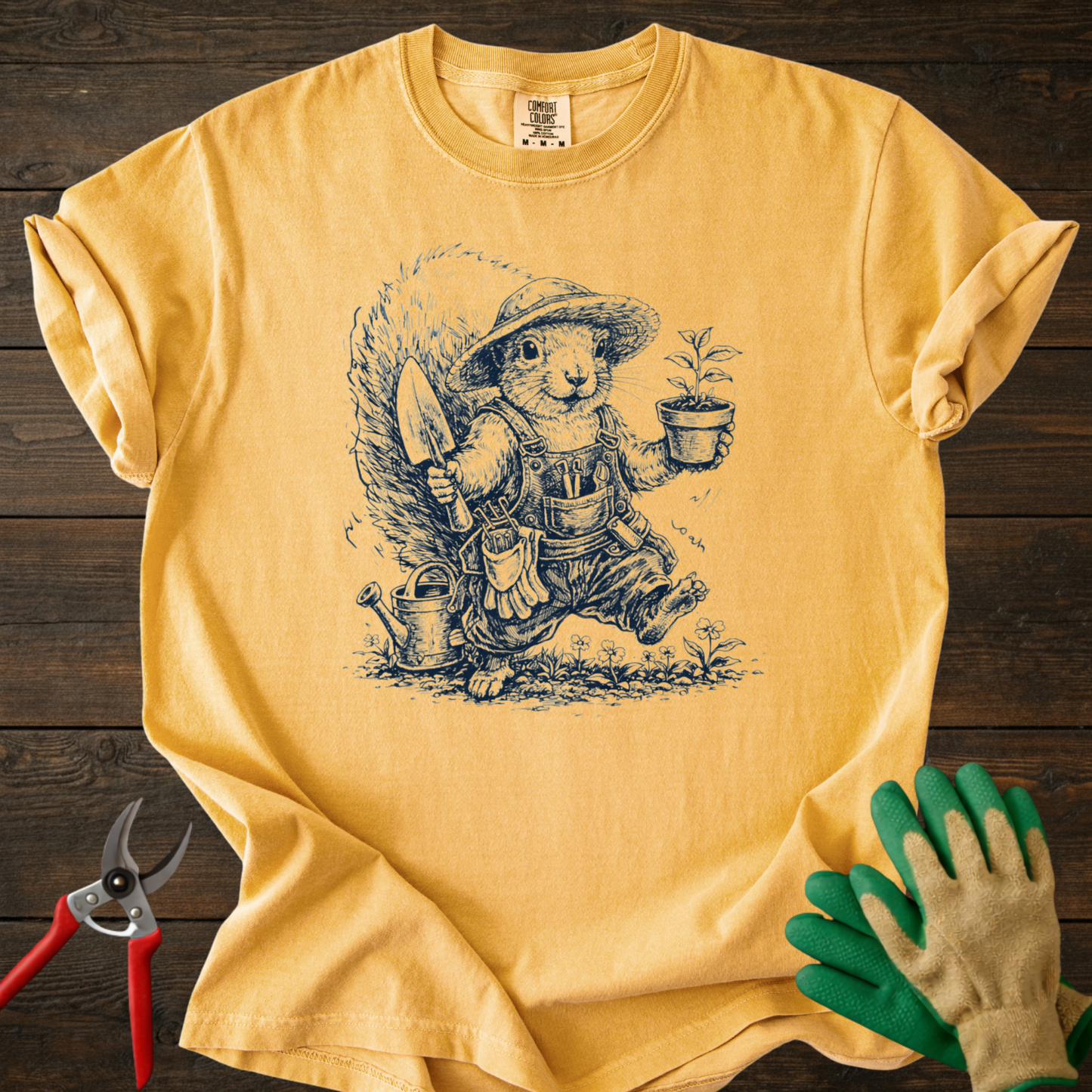 Gardener squirrel T‑Shirt