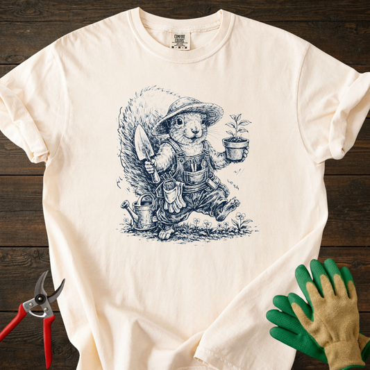 Gardener squirrel T‑Shirt