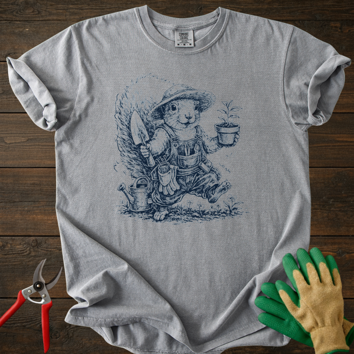 Gardener squirrel T‑Shirt