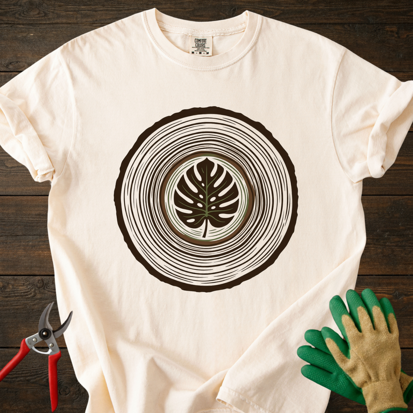Monstera Tree Ring T-Shirt